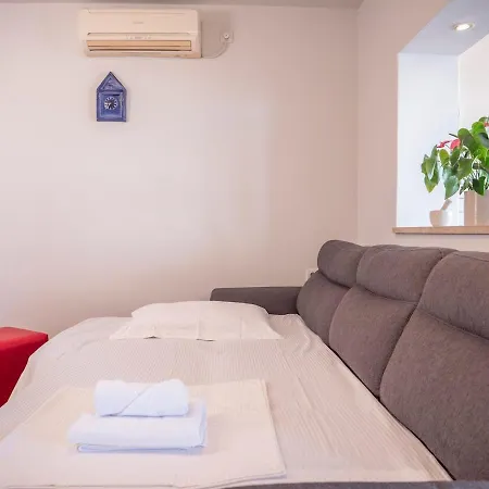 Апартаменти Jaksa-center Of Town Hvar Хвар