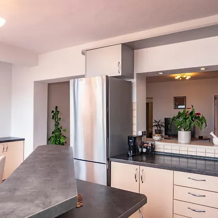 Апартаменти Jaksa-center Of Town Hvar *