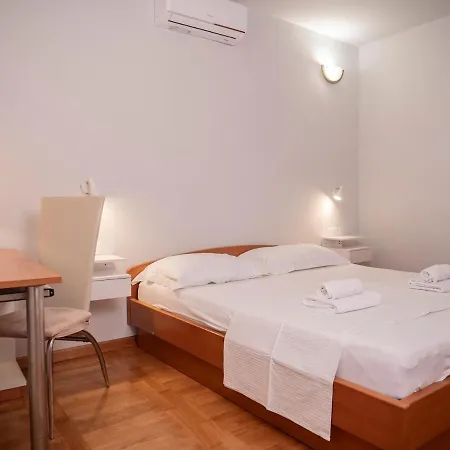 Jaksa-center Of Town Hvar Hvar Town