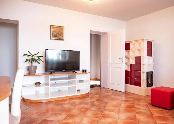 Jaksa-center Of Town Hvar *