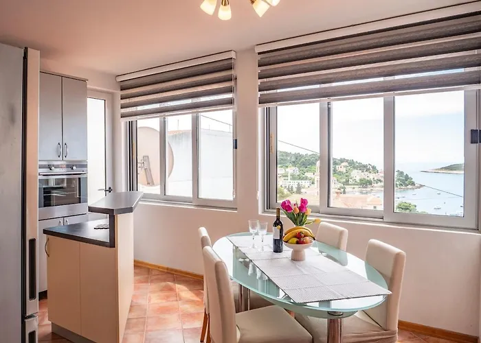 Jaksa-center Of Town Hvar * Hvar Town